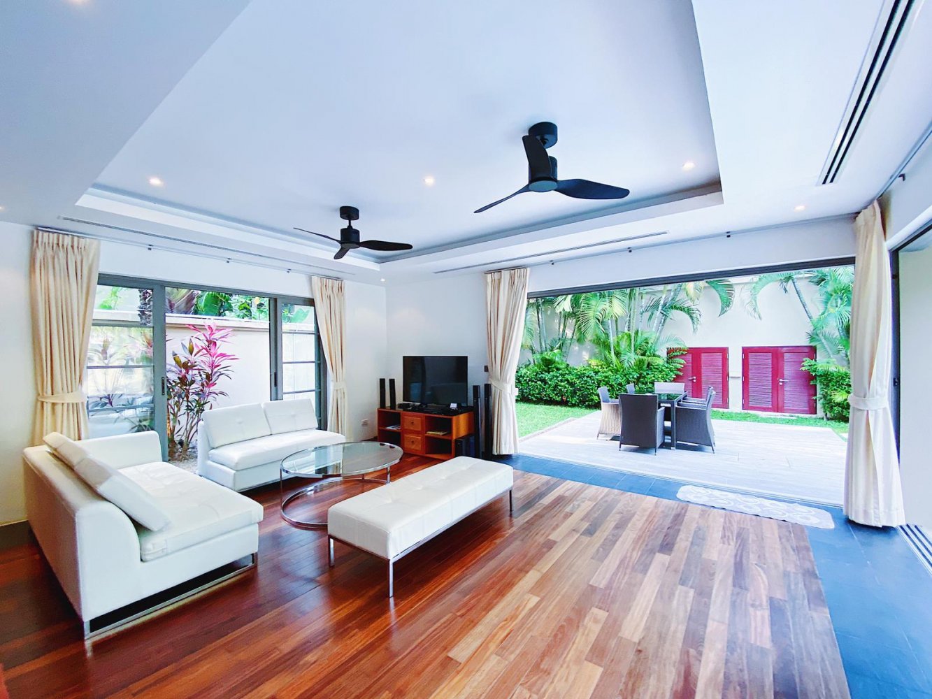 Property image - full photo 7