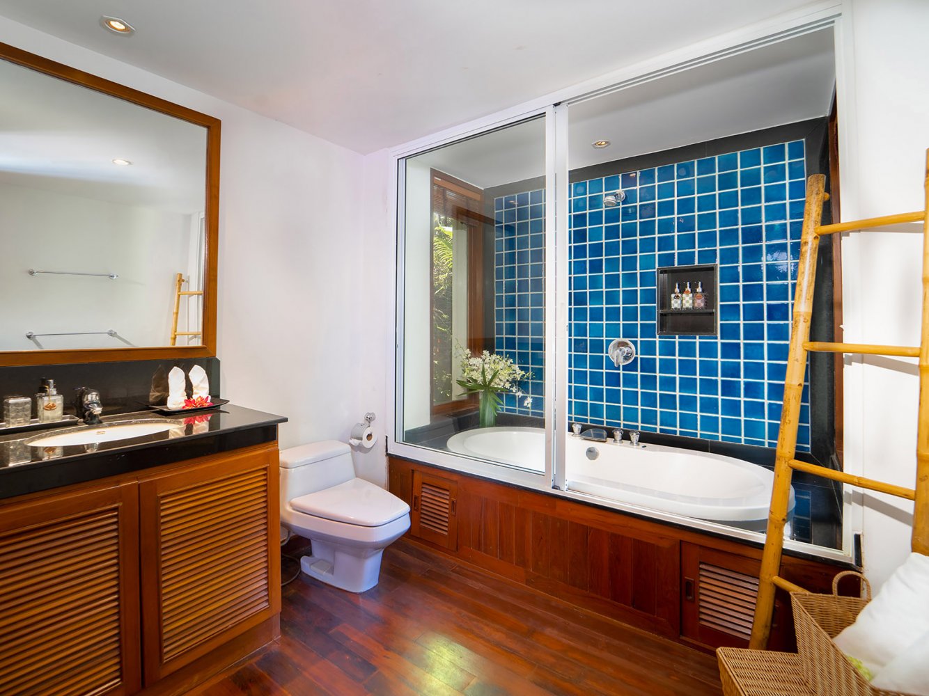 Property image - full photo 22
