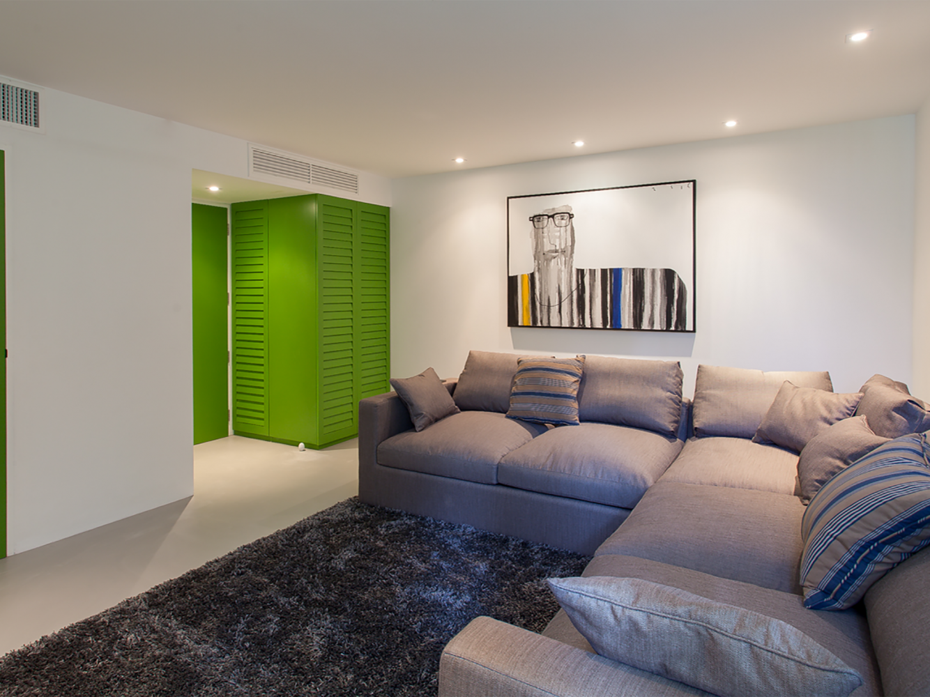 Property image - full photo 12
