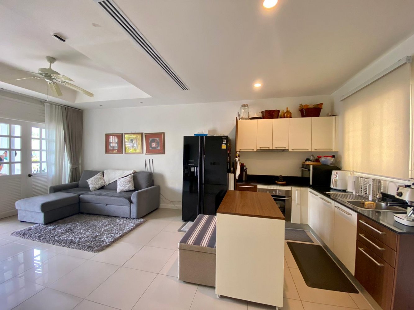 Property image - full photo 13