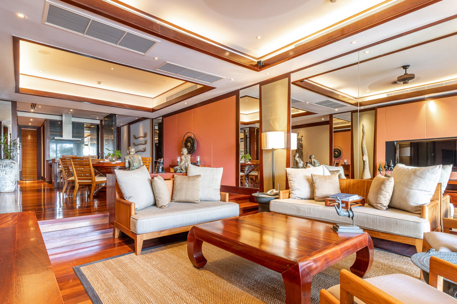 Property image - full photo 7