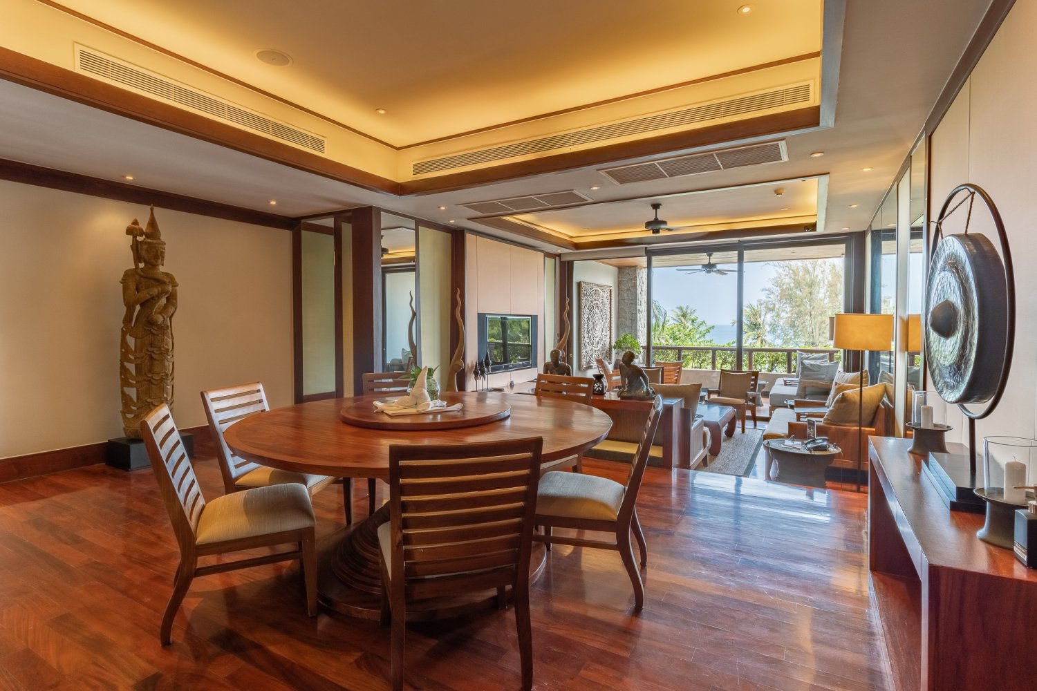 Property image - full photo 4