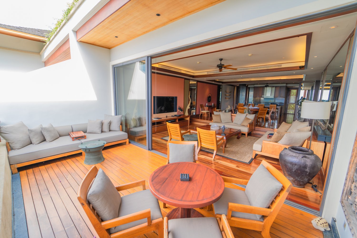 Property image - full photo 6