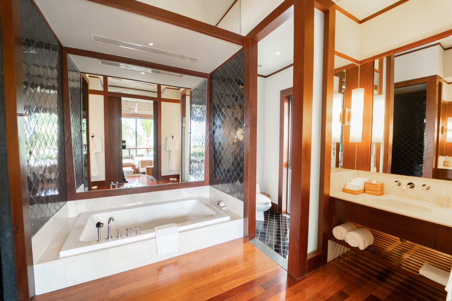 Property image - full photo 13