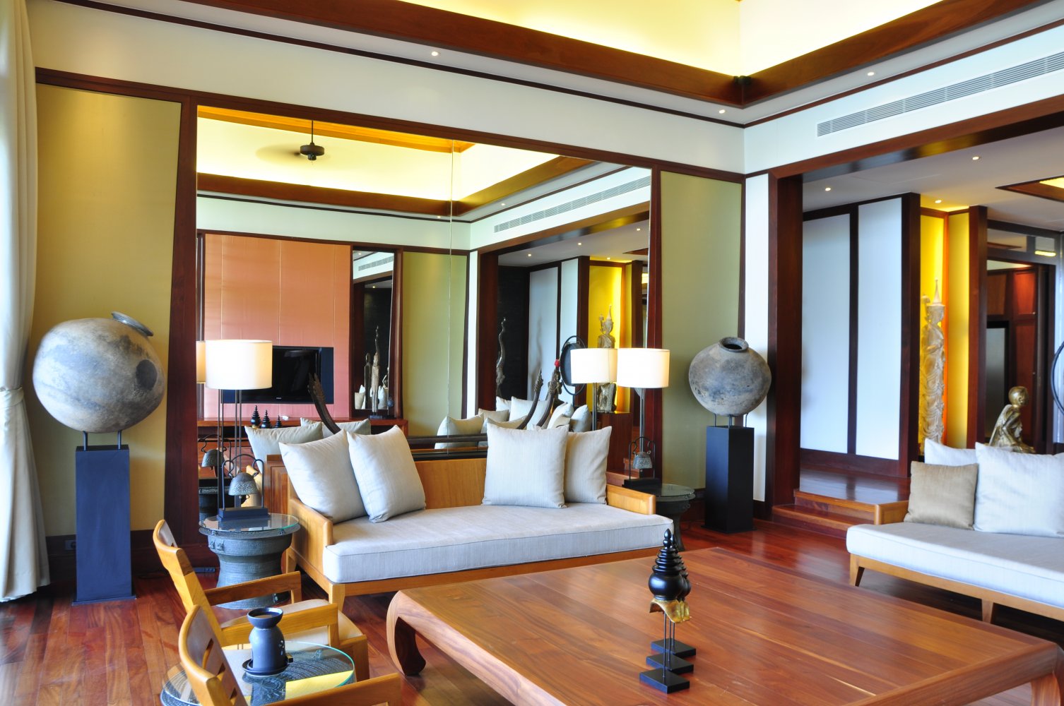 Property image - full photo 5