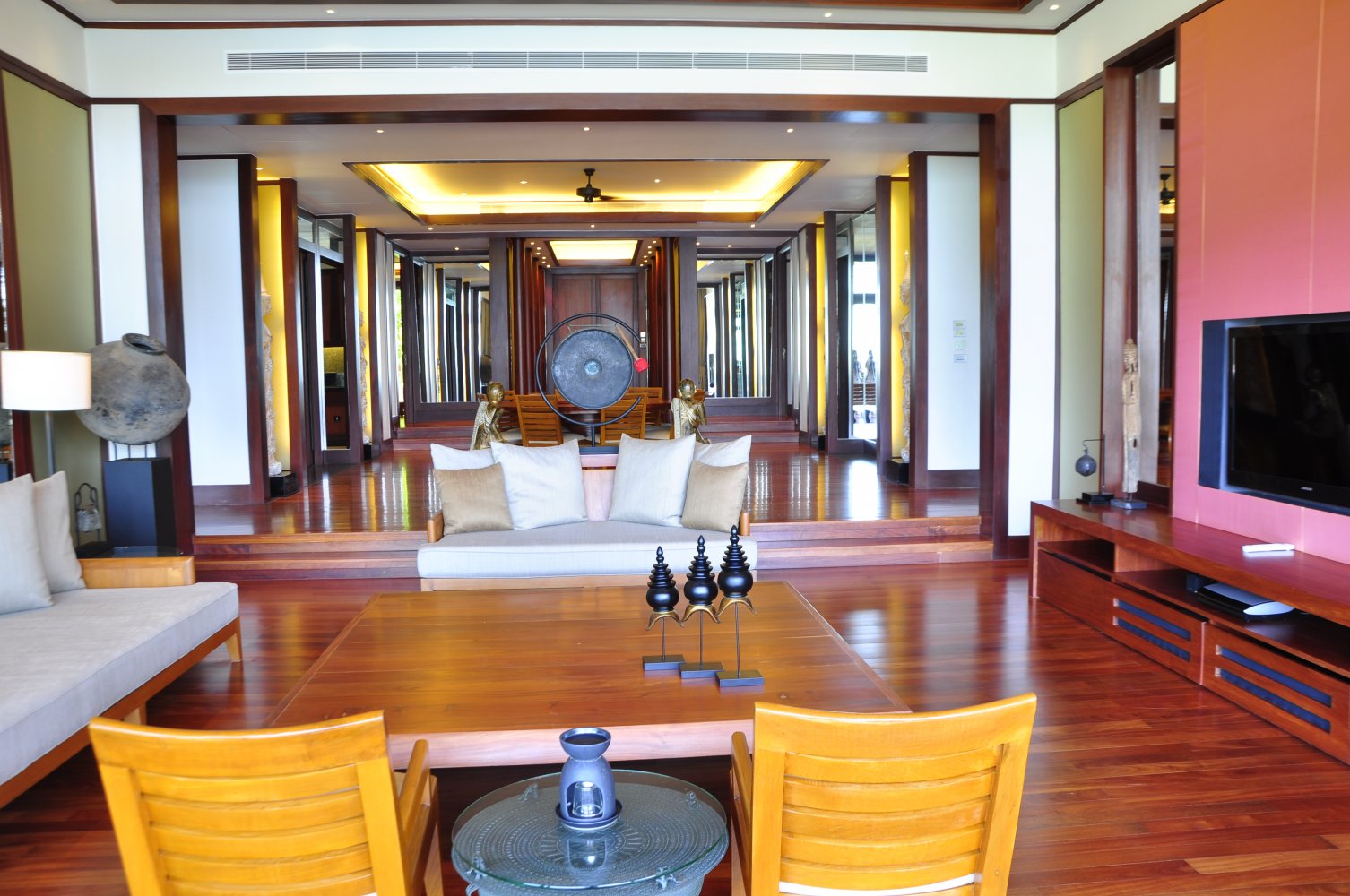 Property image - full photo 3