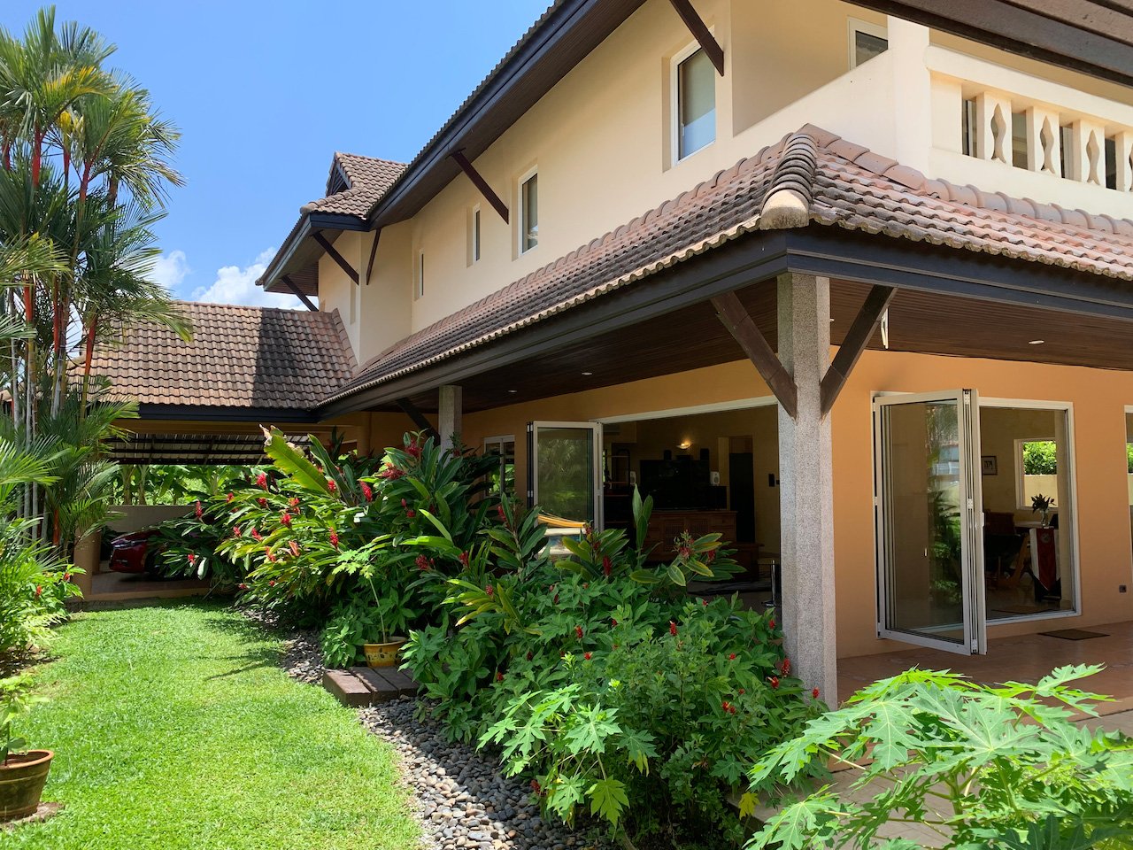 Property image - full photo 6