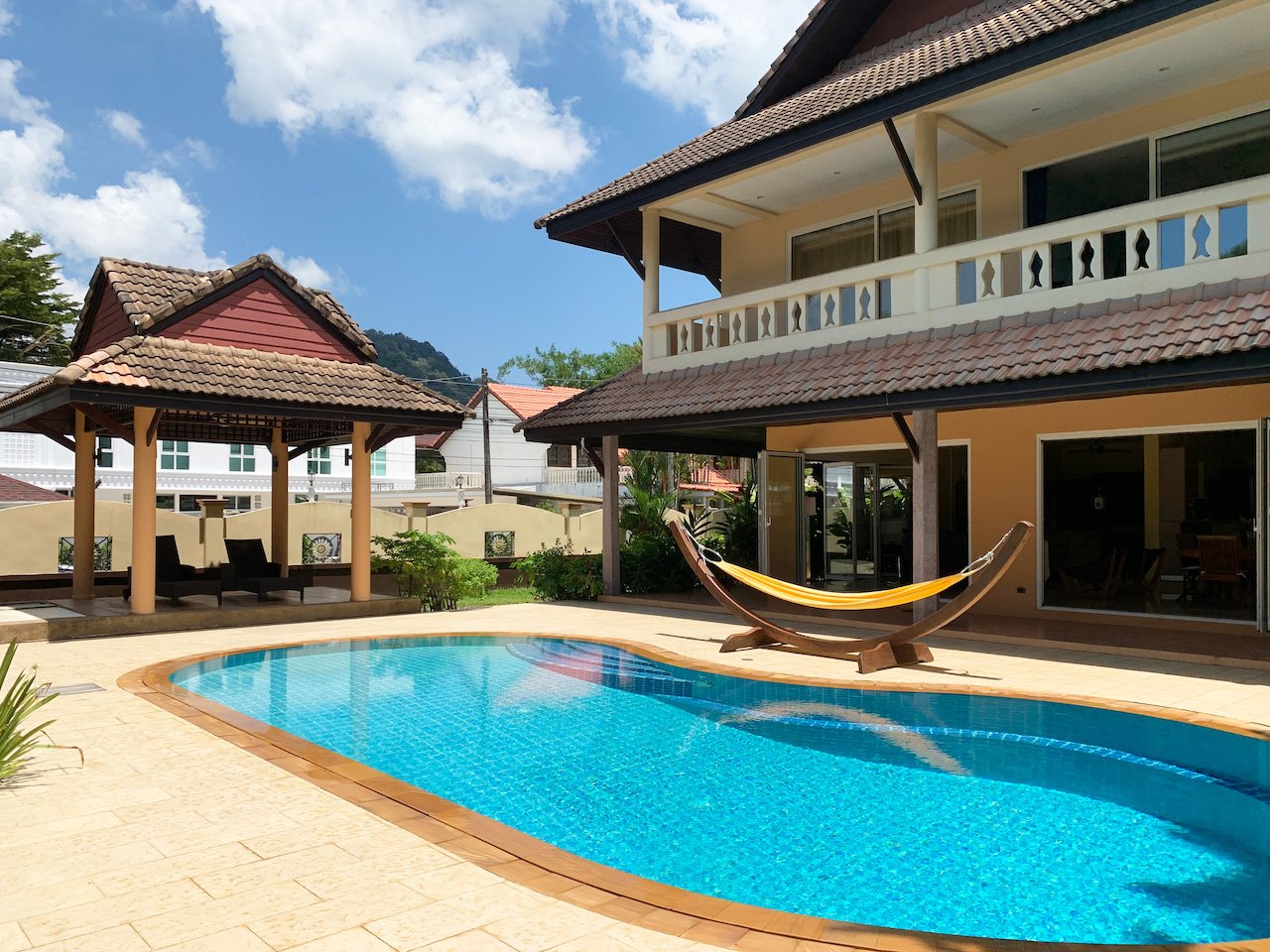 Property image - full photo 3