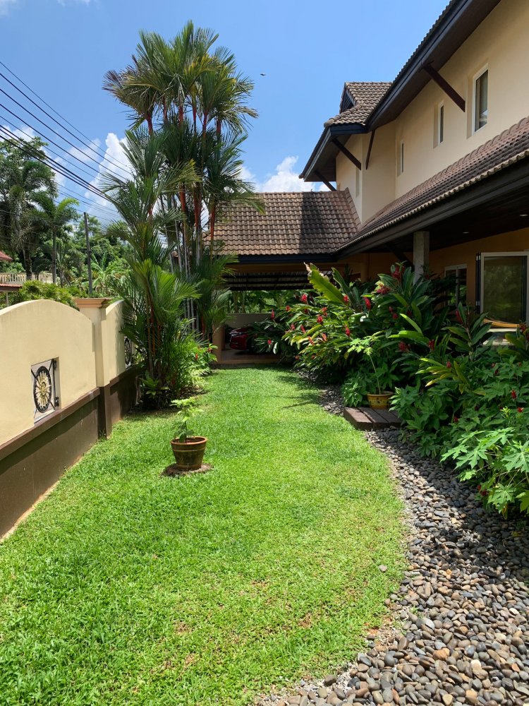 Property image - full photo 5