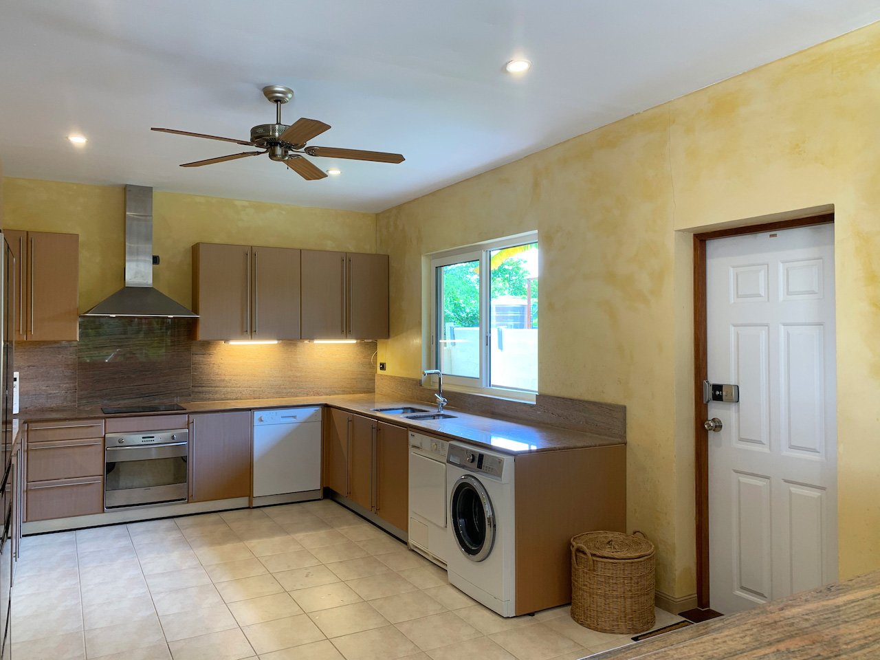 Property image - full photo 20