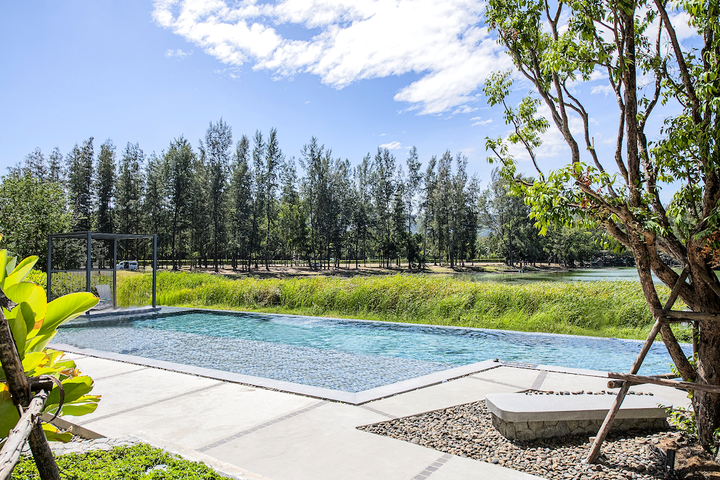 Property image - full photo 18
