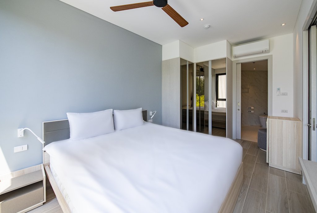 Property image - full photo 11