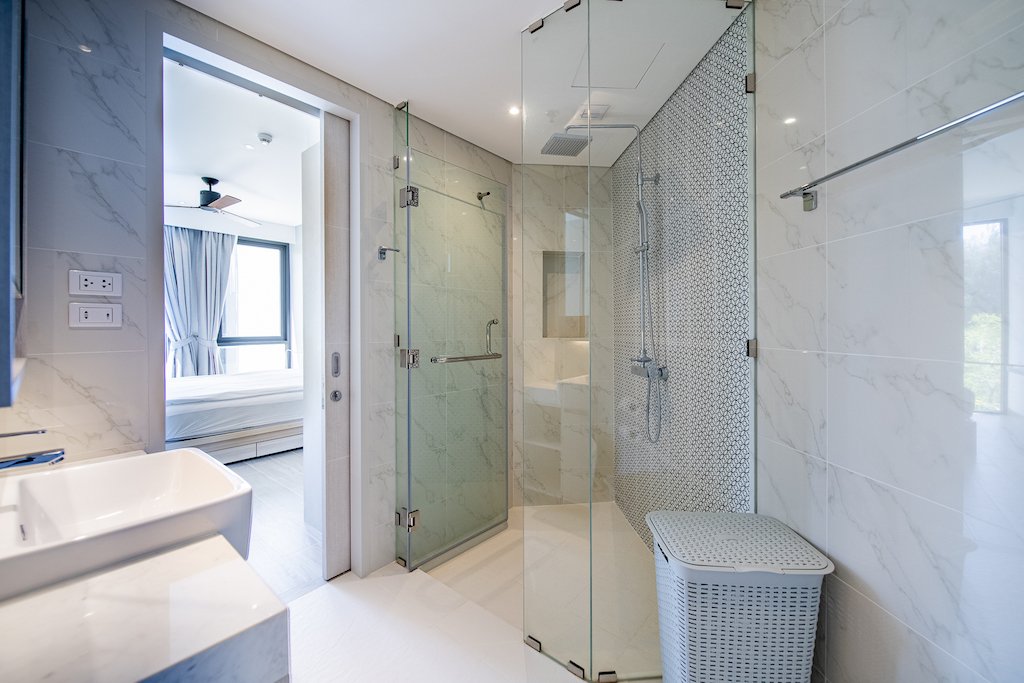 Property image - full photo 13