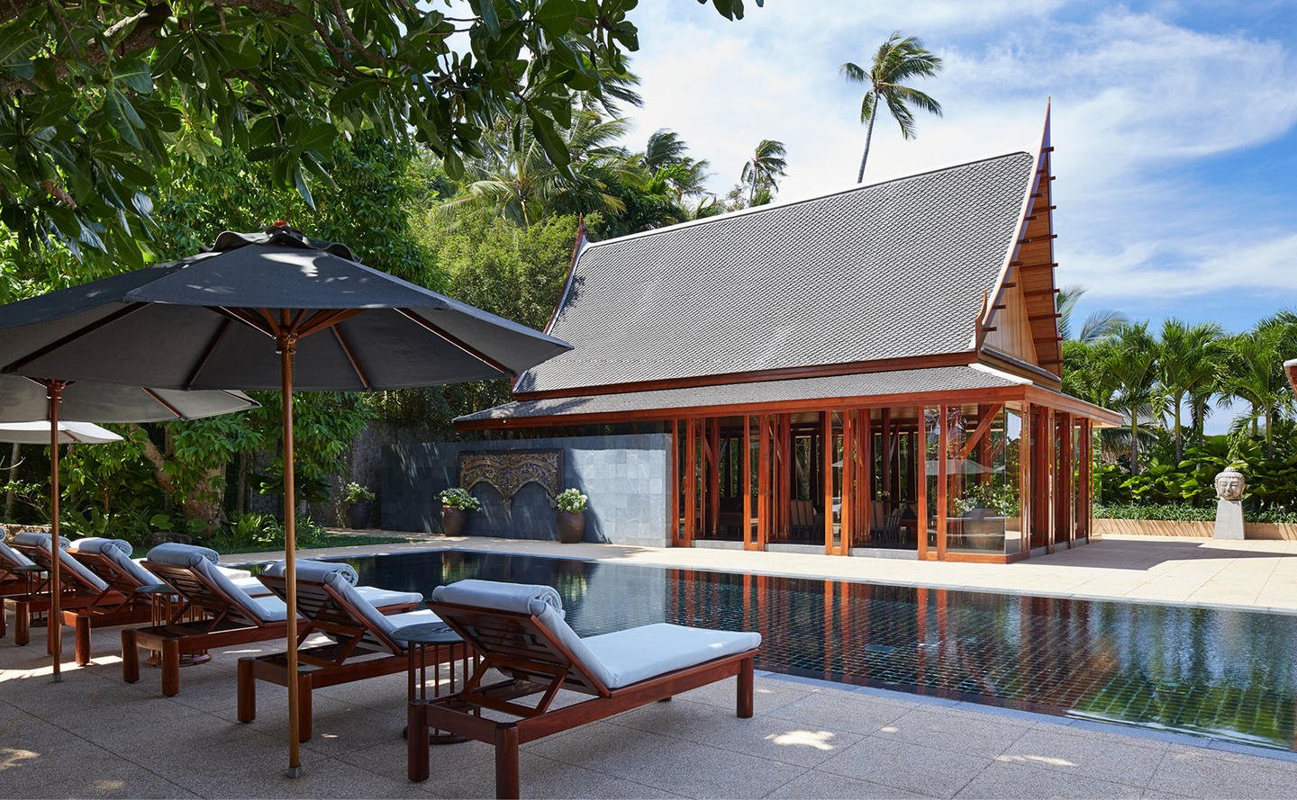 Property image - full photo 2