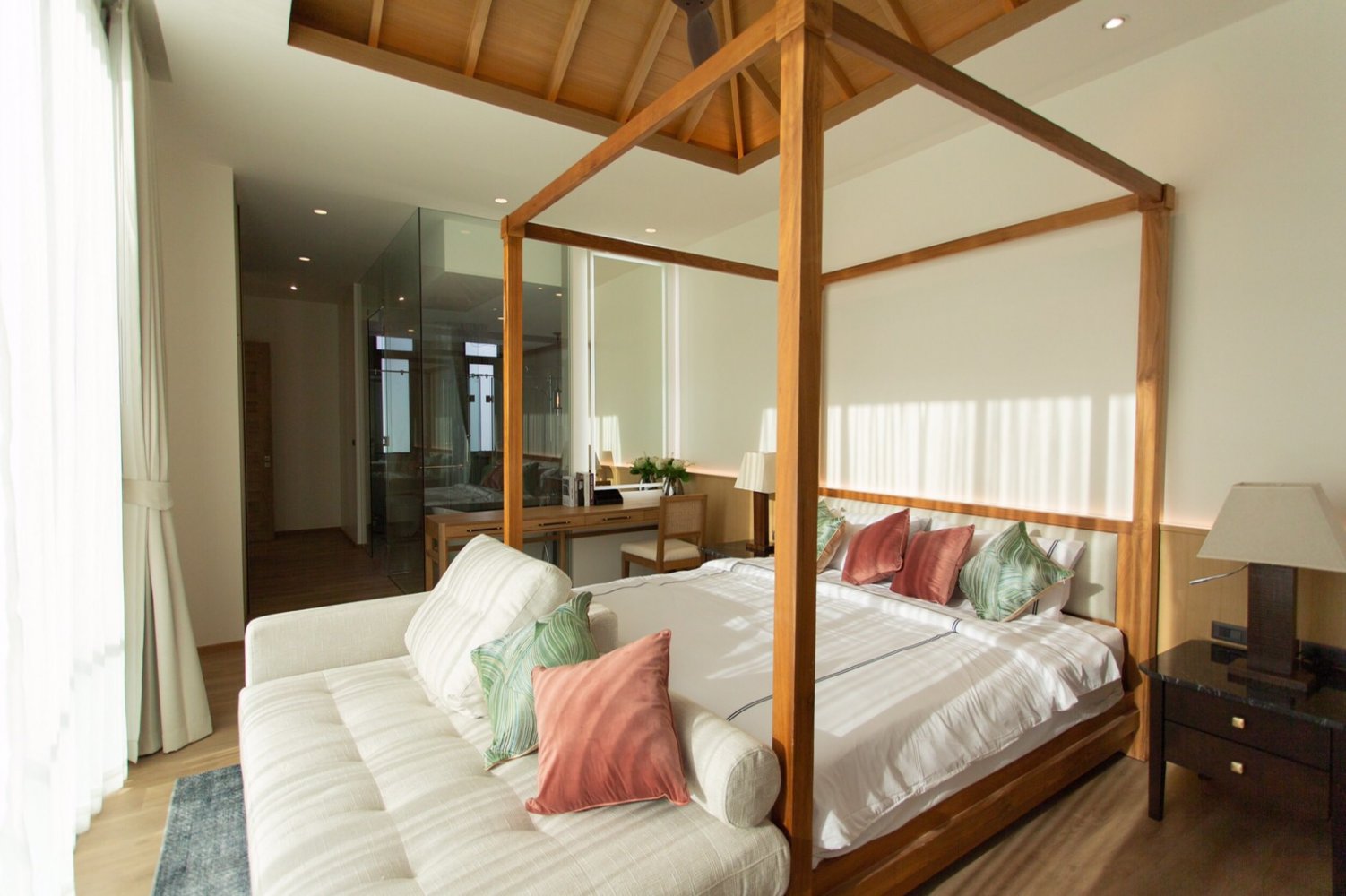 Property image - full photo 6