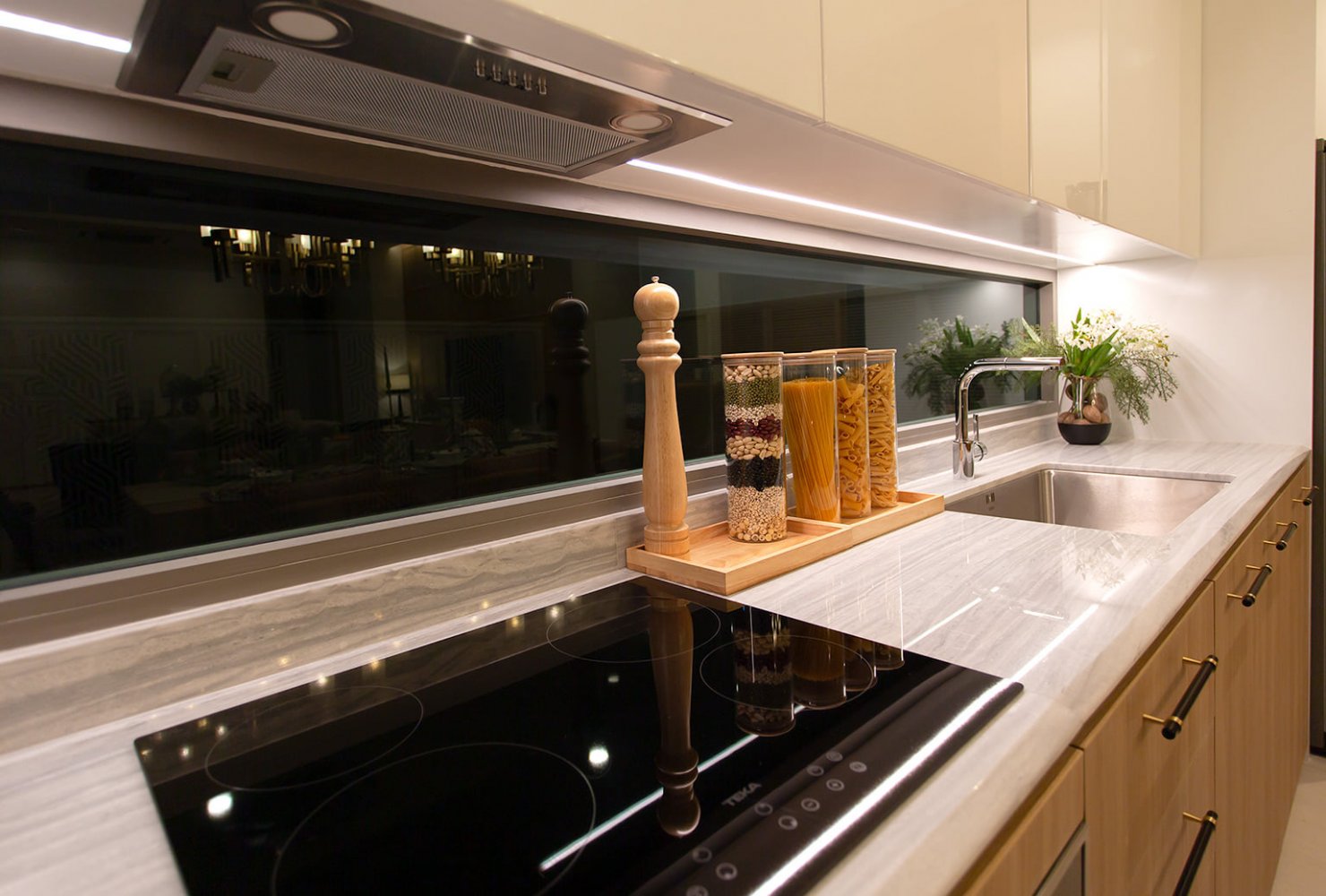 Property image - full photo 16