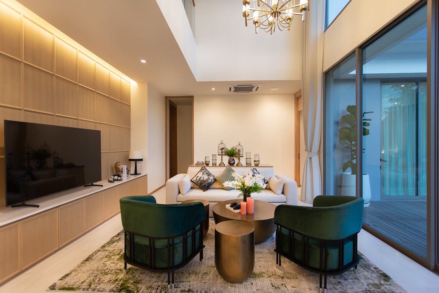 Property image - full photo 4