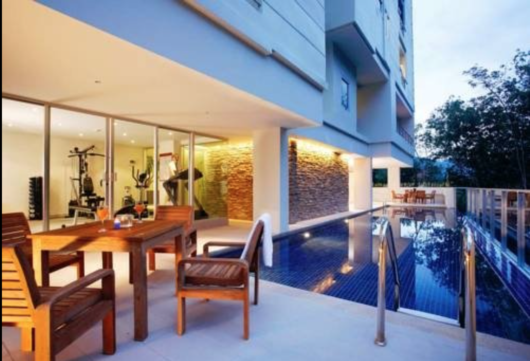 Property image - full photo 2