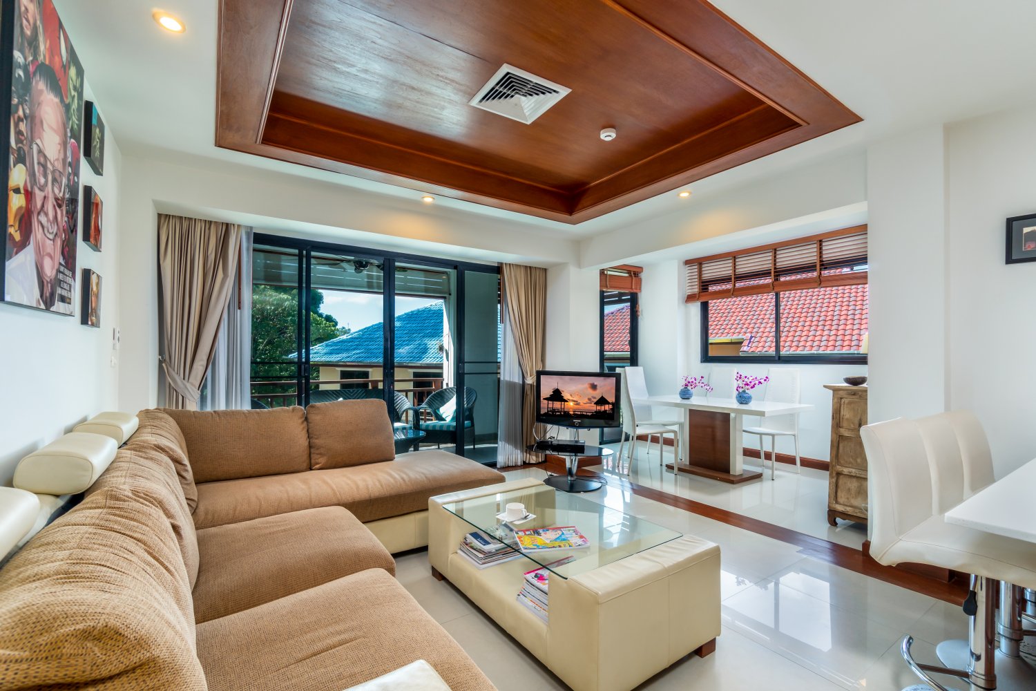 Property image - full photo 1