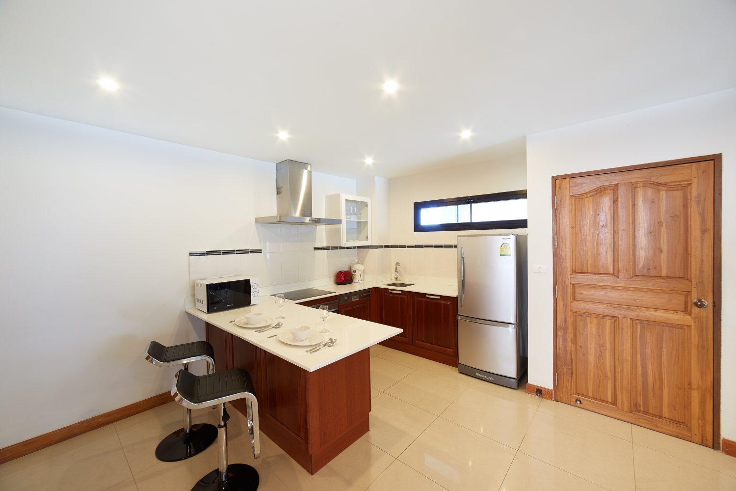 Property image - full photo 8