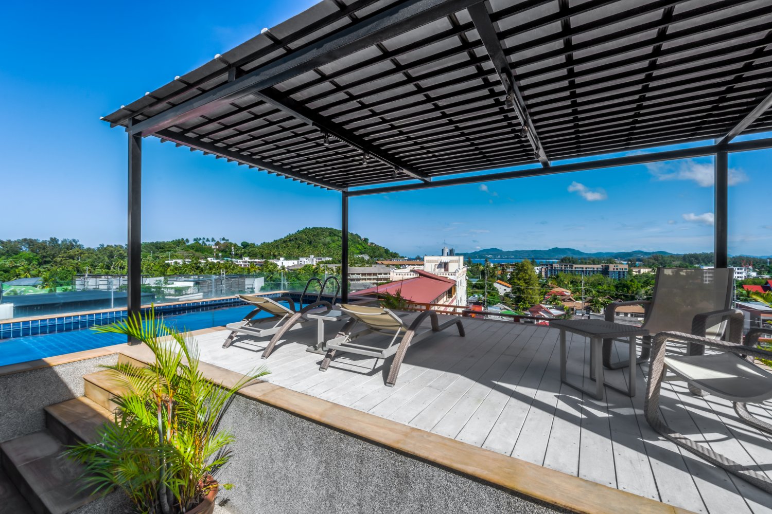 Property image - full photo 1