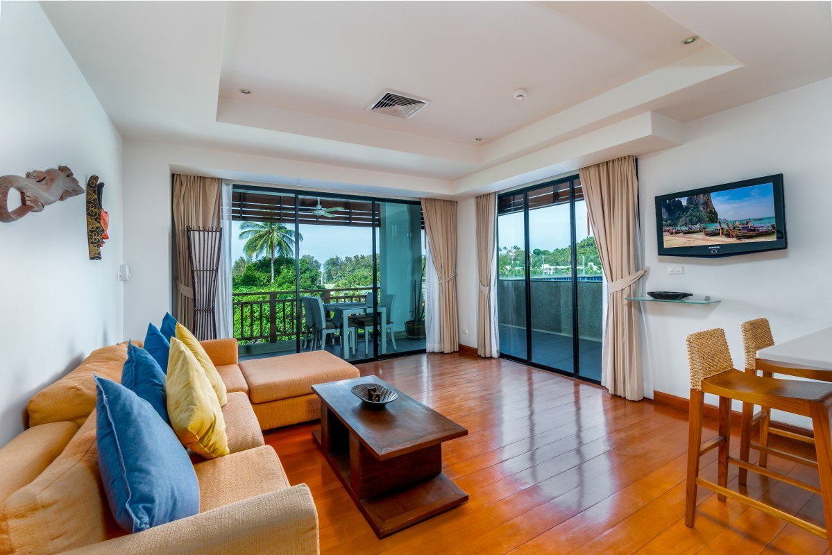 Property image - full photo 4