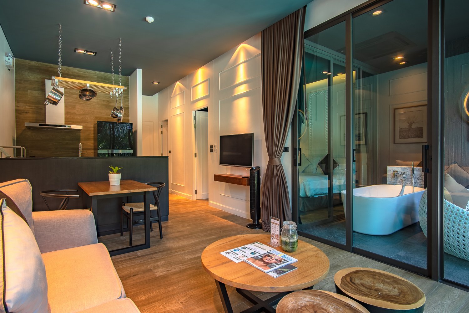 Property image - full photo 3