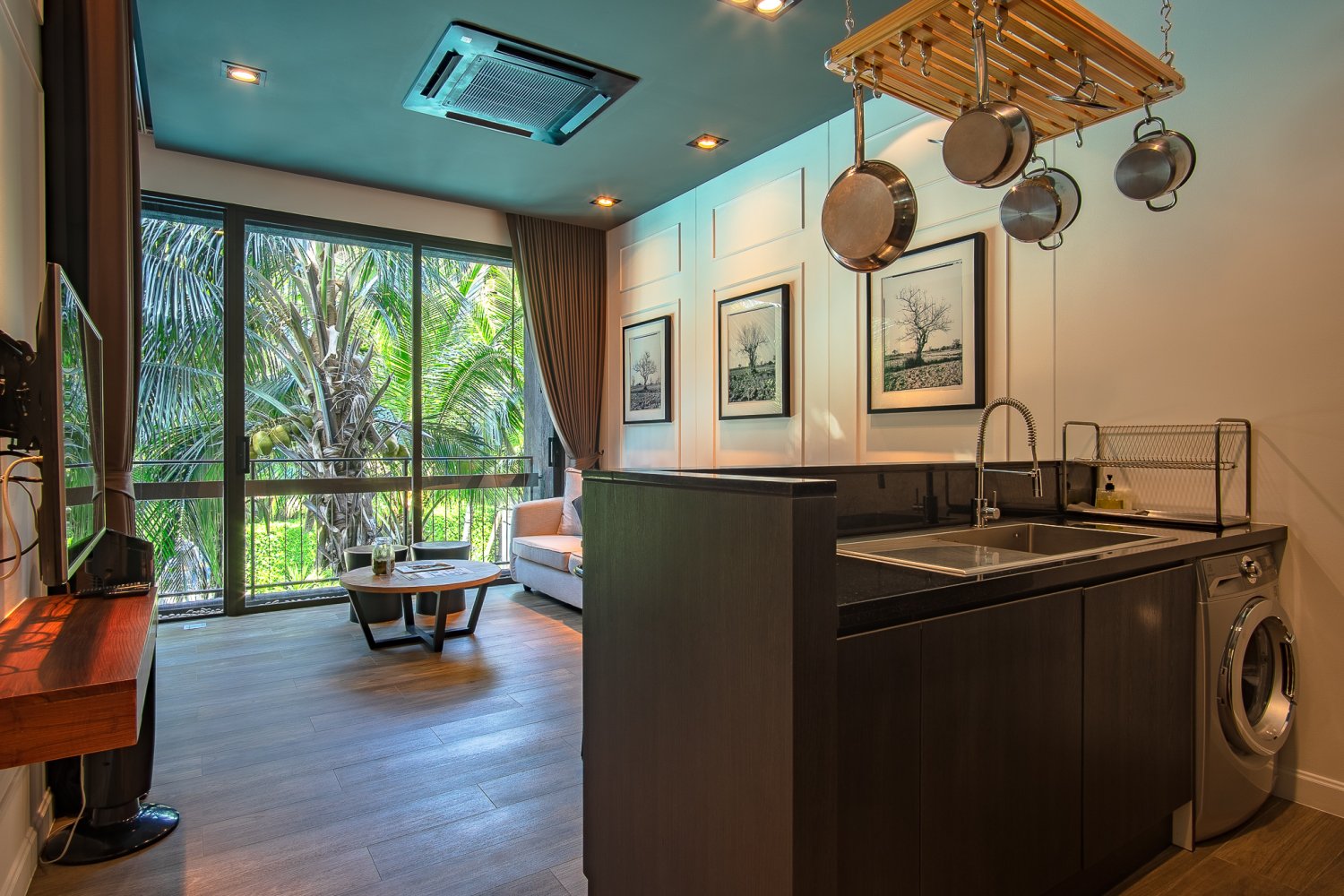 Property image - full photo 8