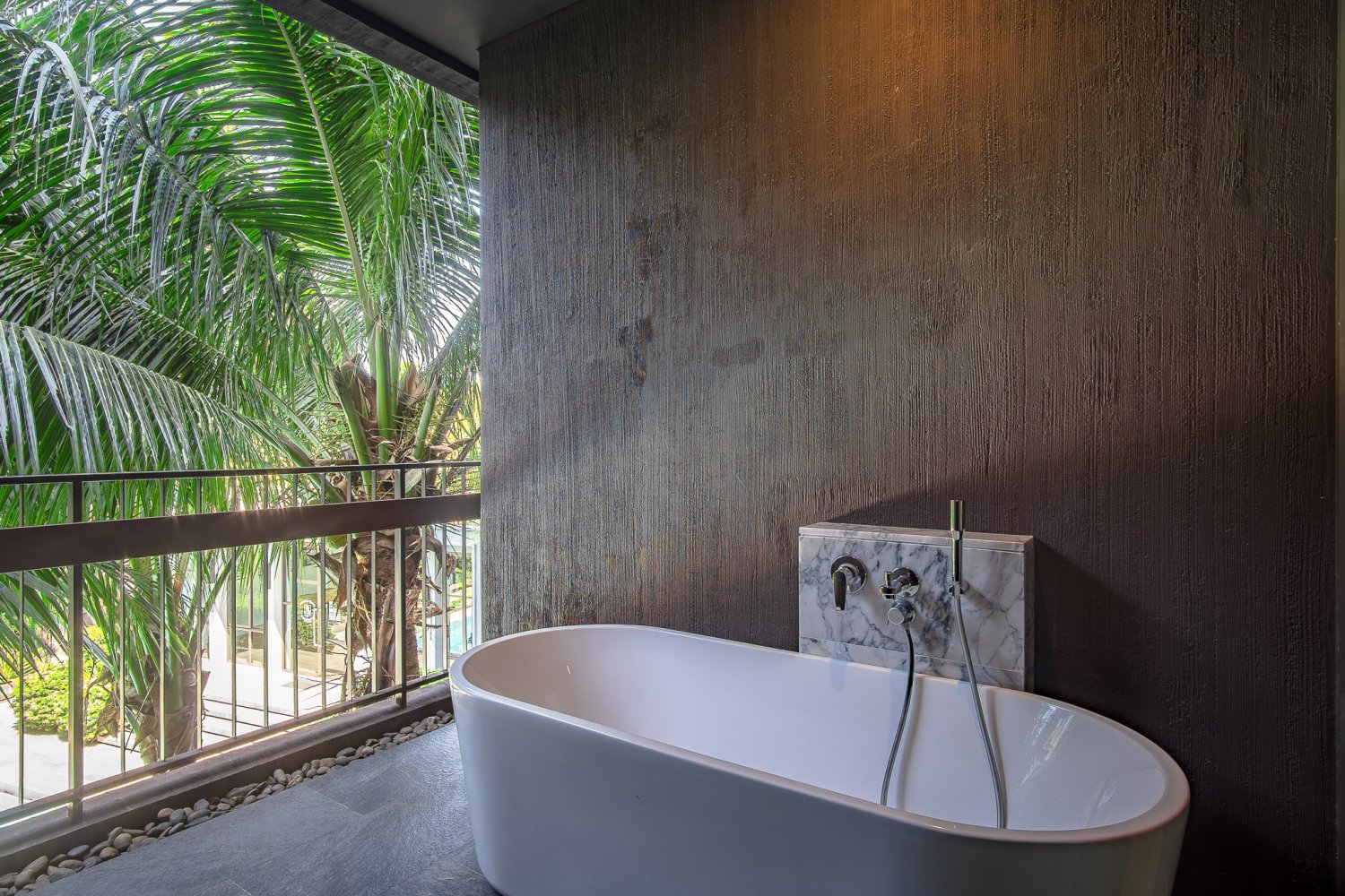 Property image - full photo 13