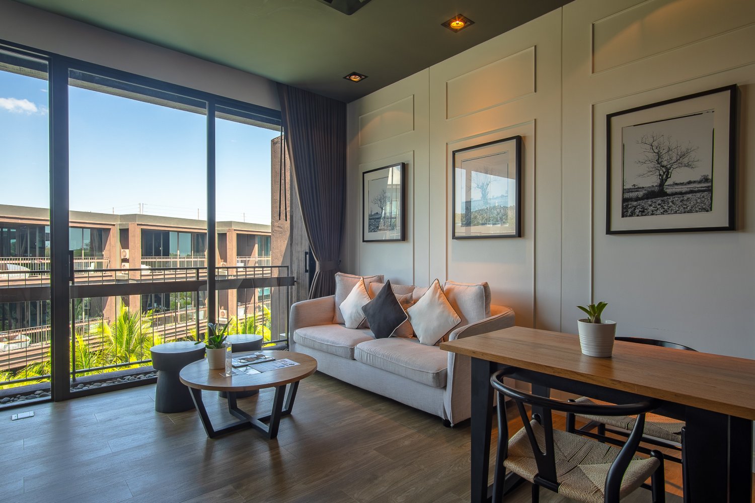 Property image - full photo 1