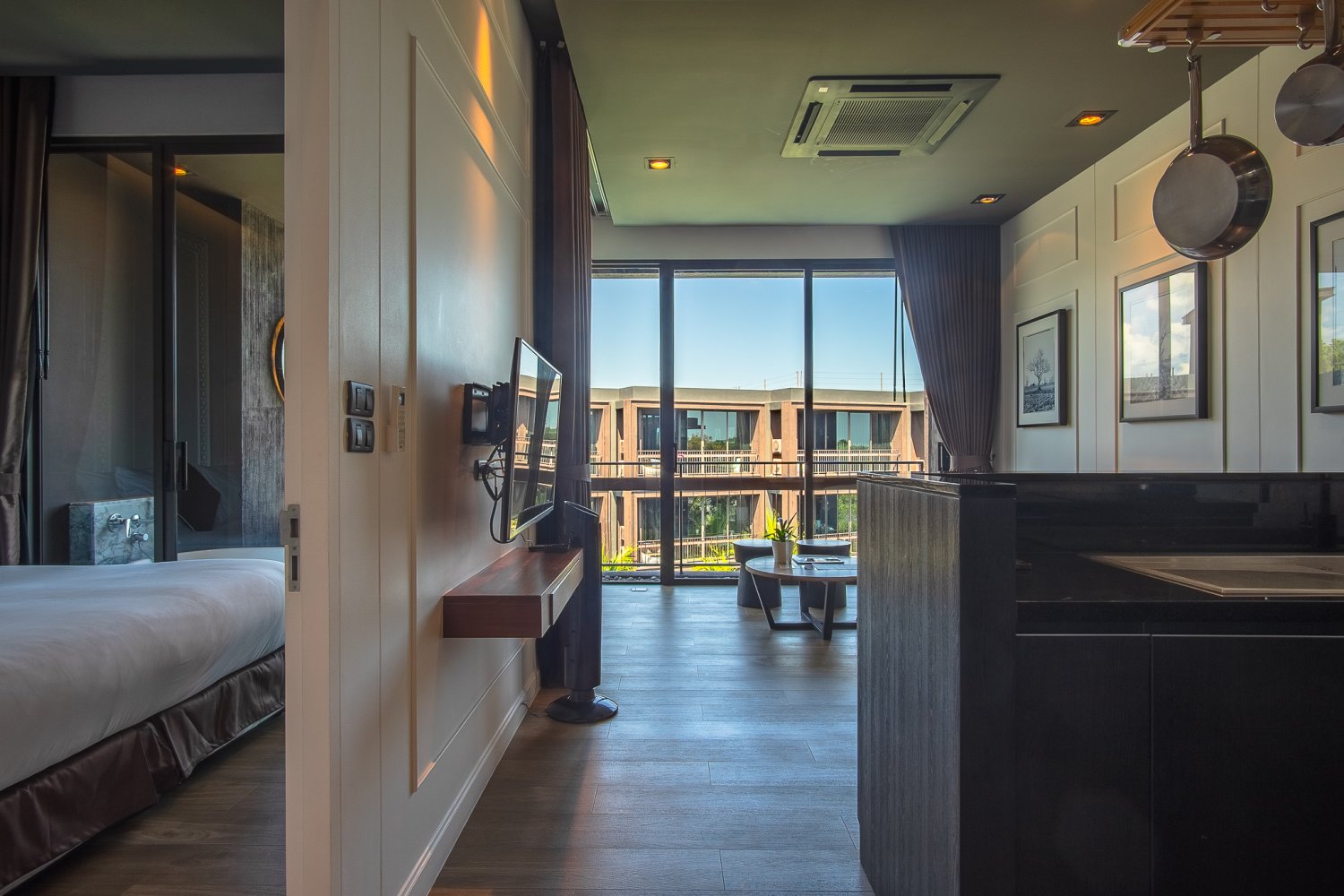 Property image - full photo 9