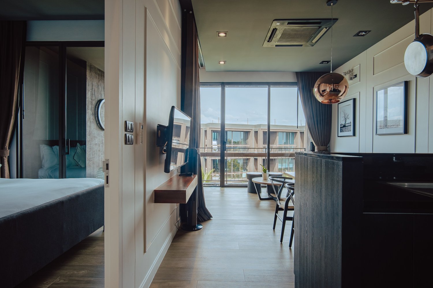 Property image - full photo 11