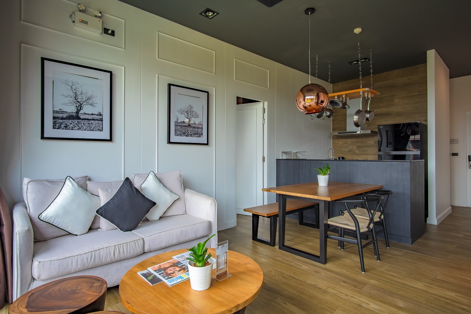 Property image - full photo 6