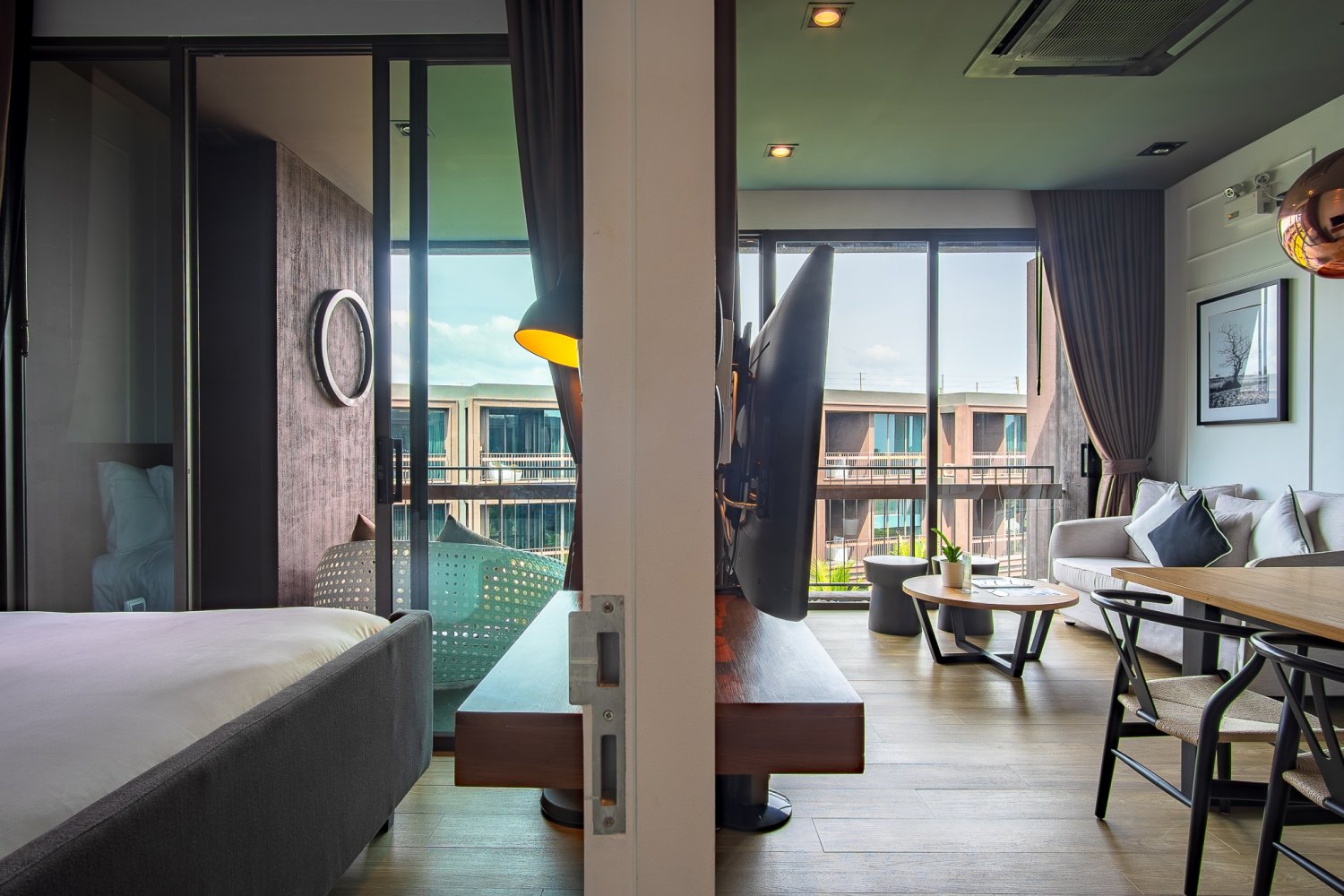Property image - full photo 10