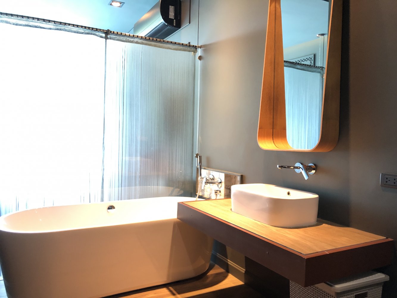Property image - full photo 10