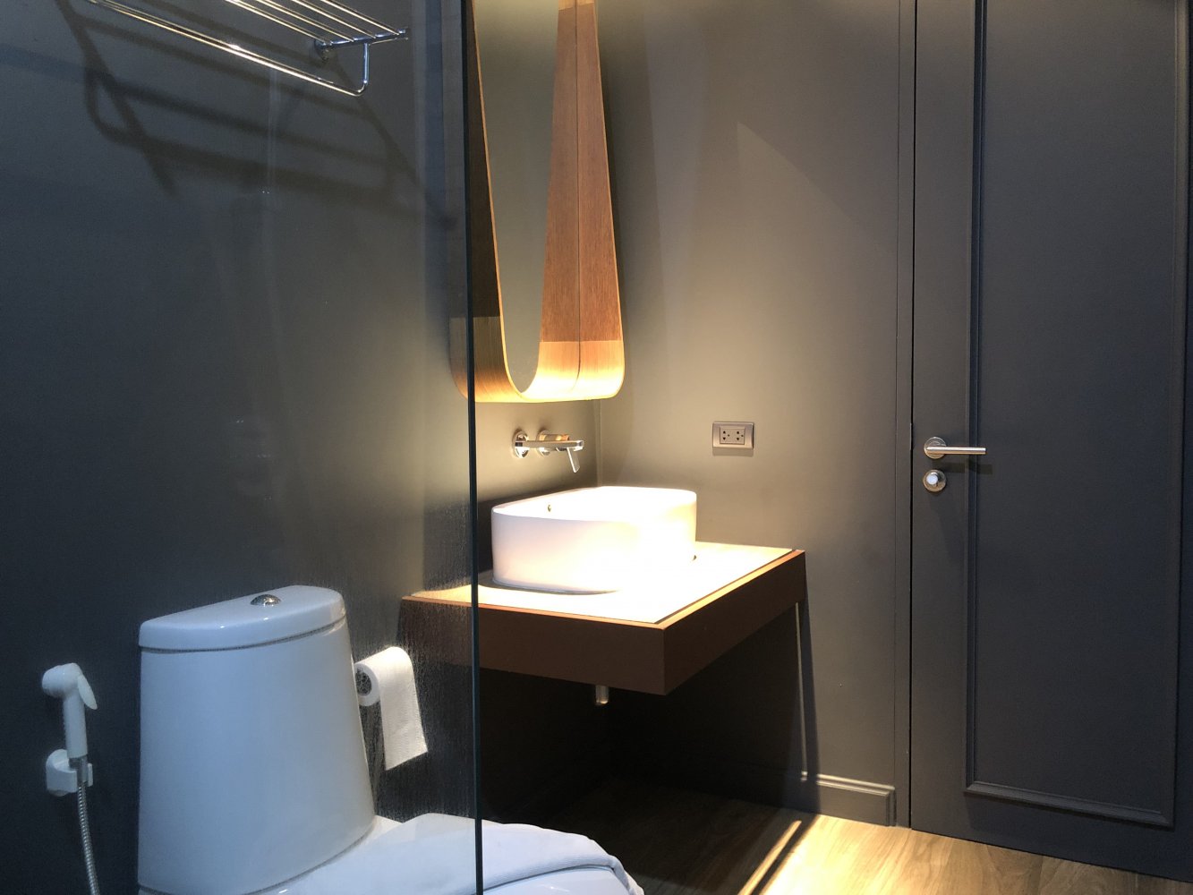 Property image - full photo 28