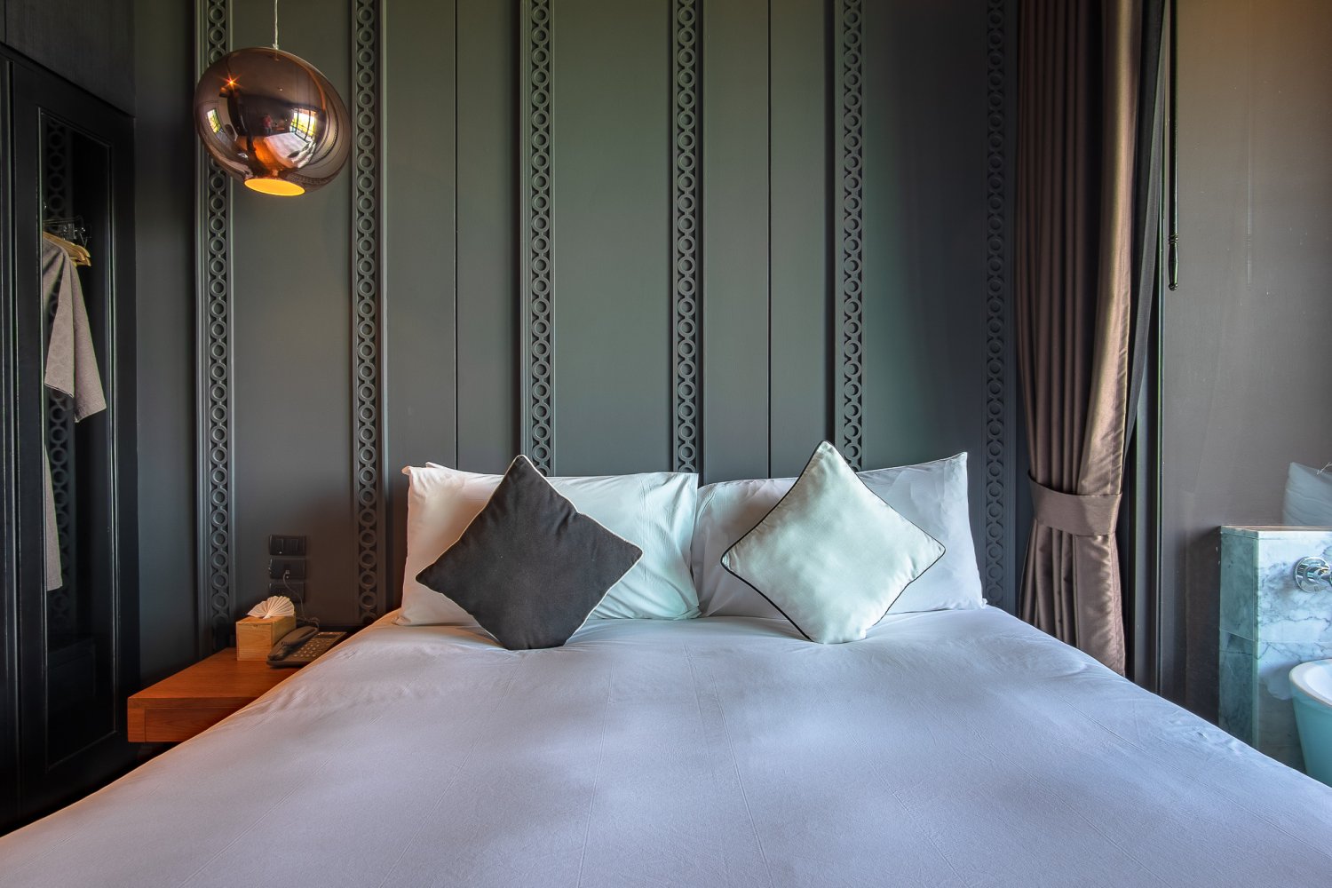 Property image - full photo 14