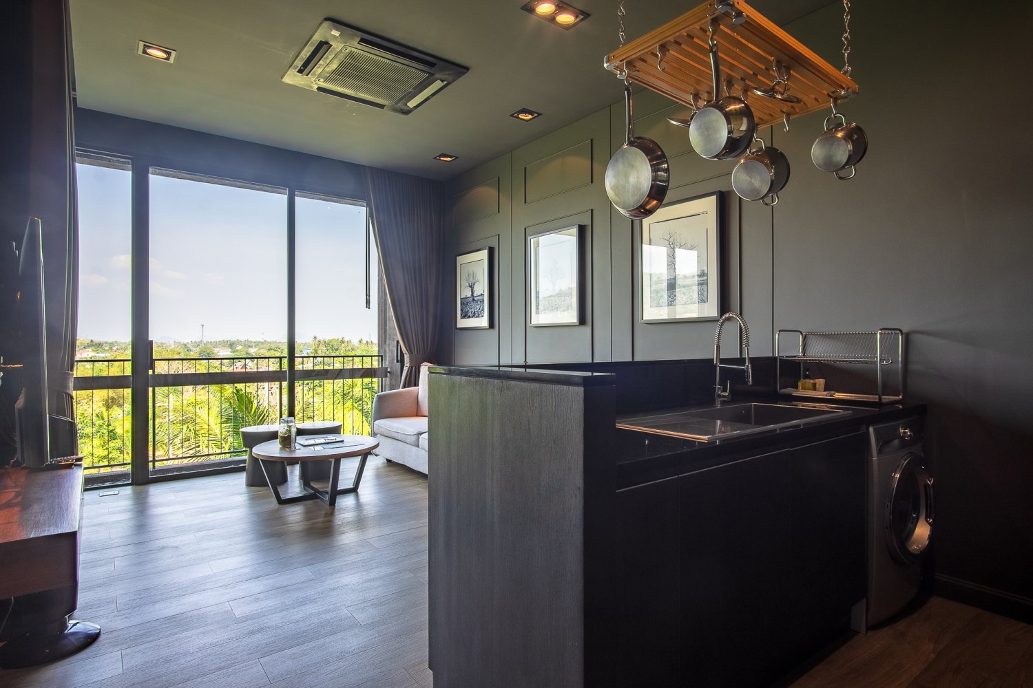 Property image - full photo 12