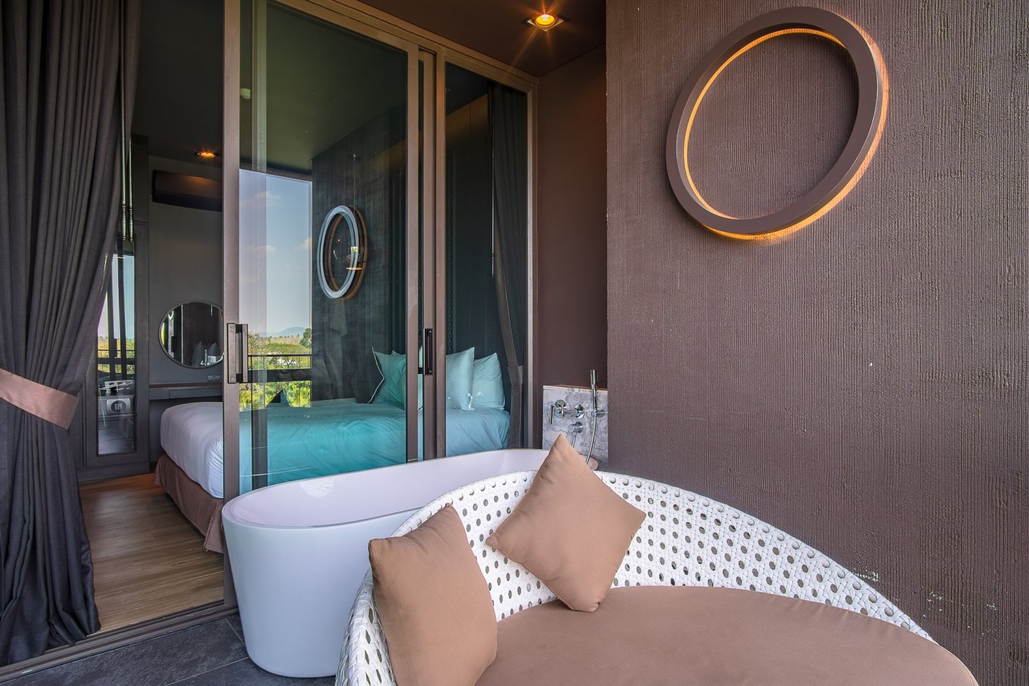 Property image - full photo 11