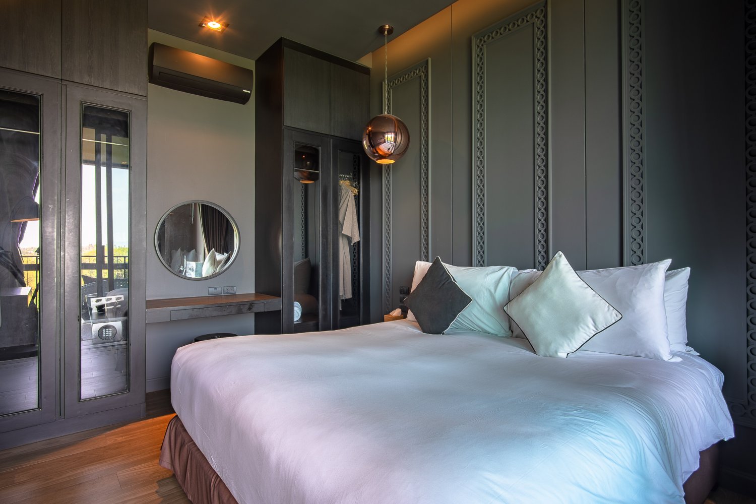 Property image - full photo 15