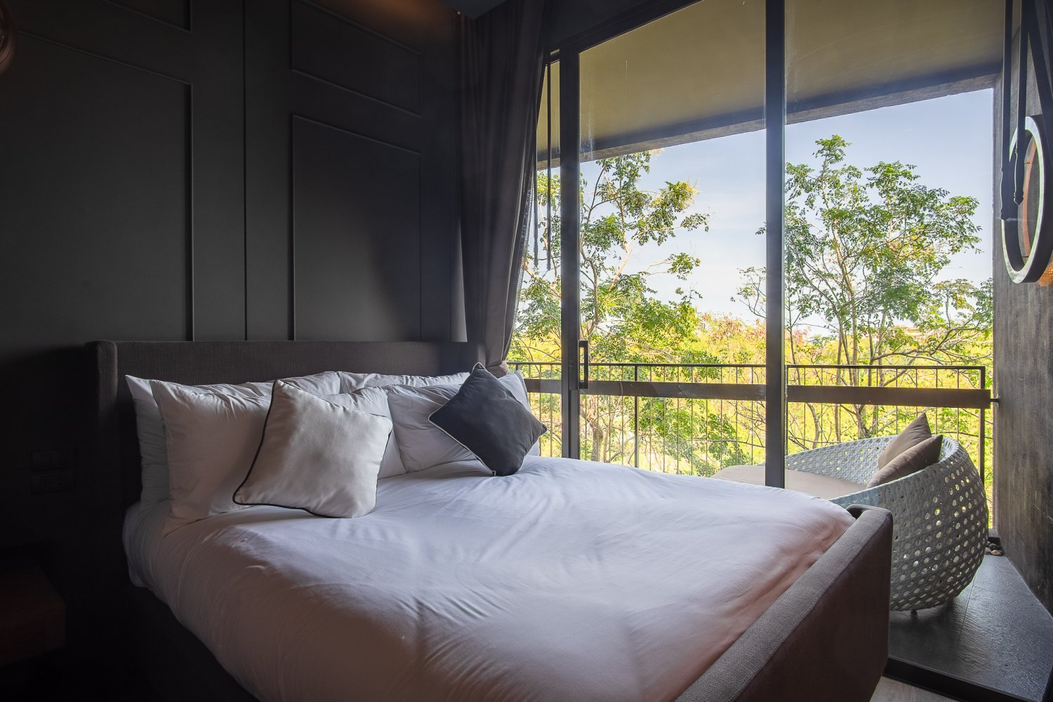 Property image - full photo 15