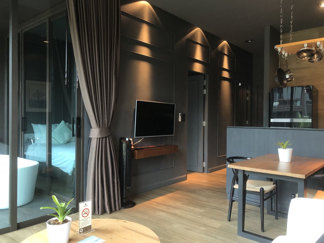 Property image - full photo 9