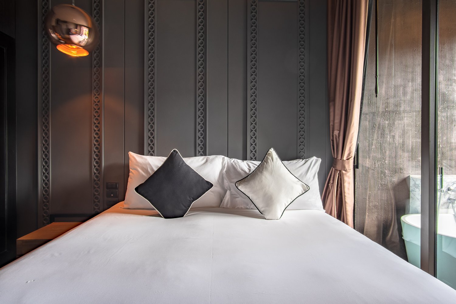 Property image - full photo 15