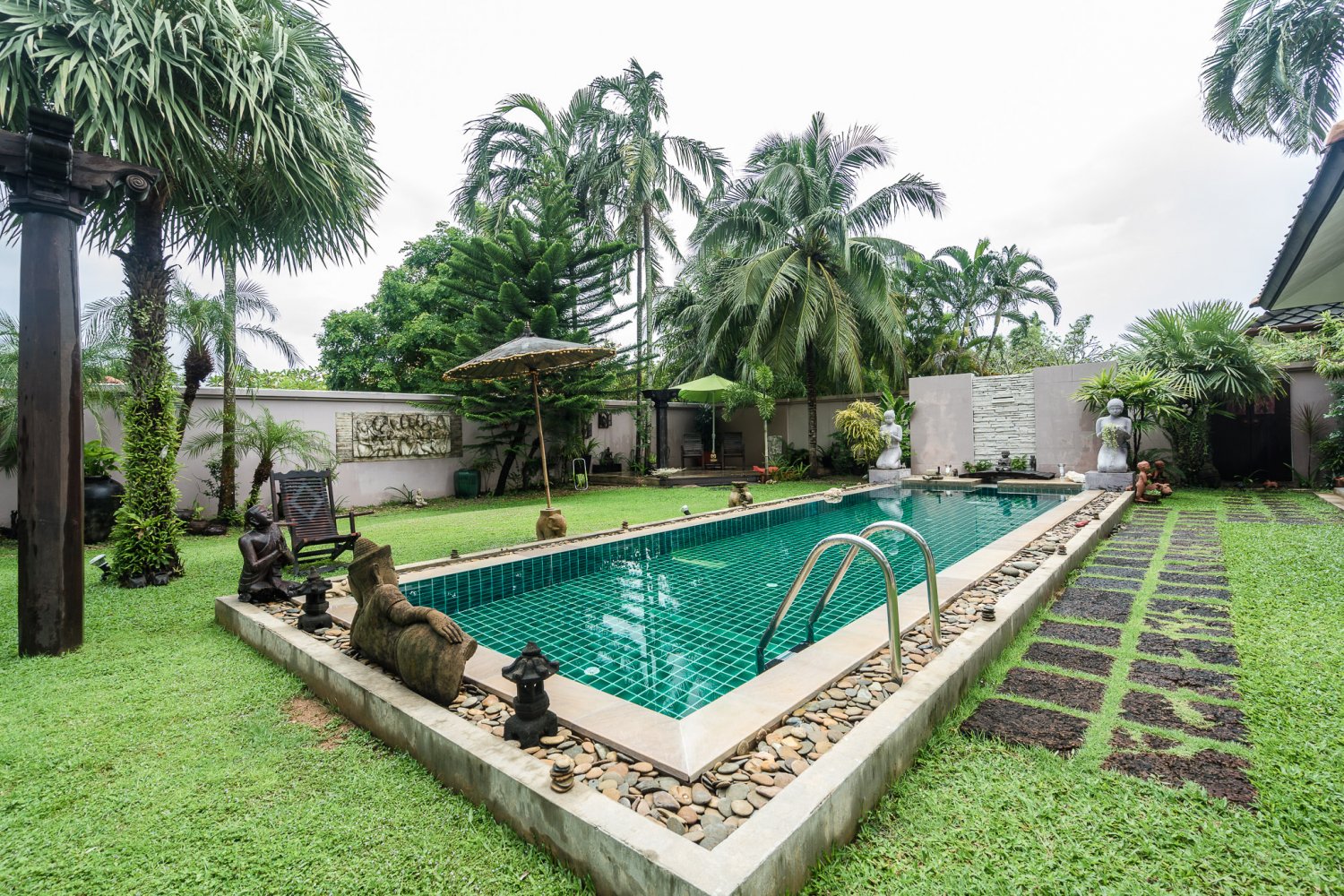 Property image - full photo 10