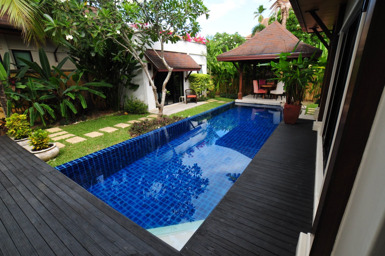 Property image - full photo 5