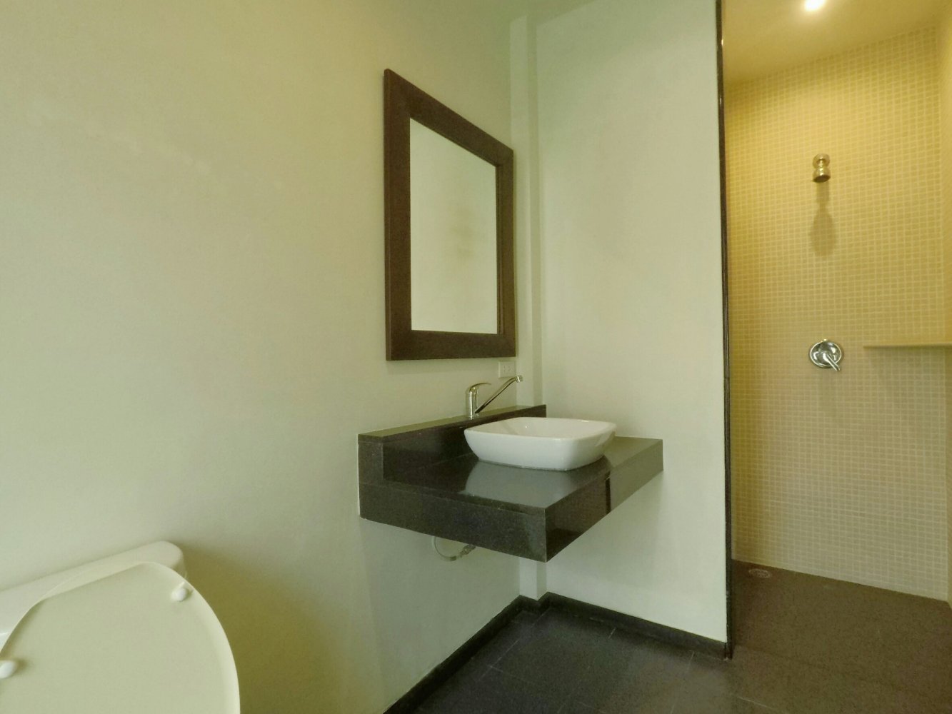 Property image - full photo 20