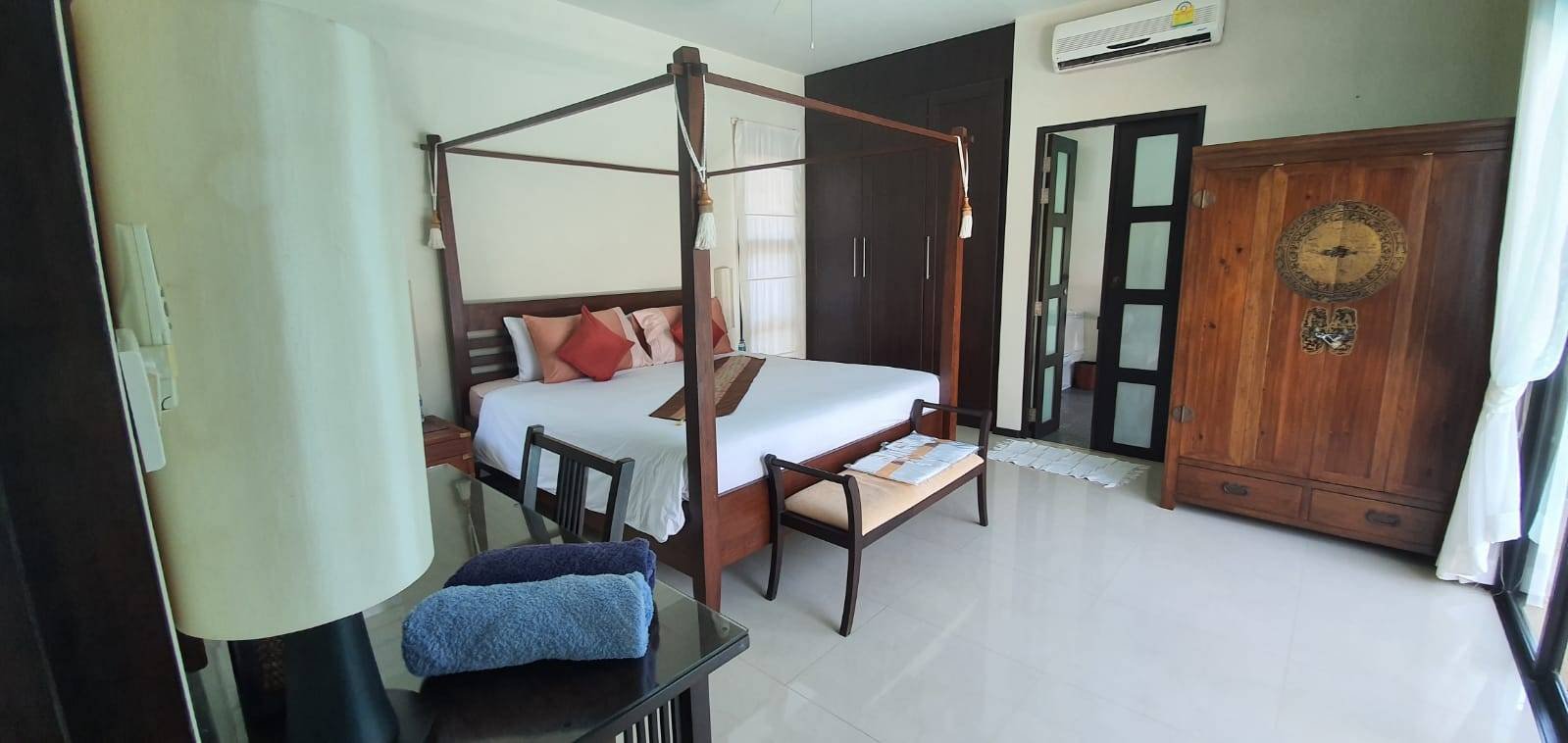 Property image - full photo 14