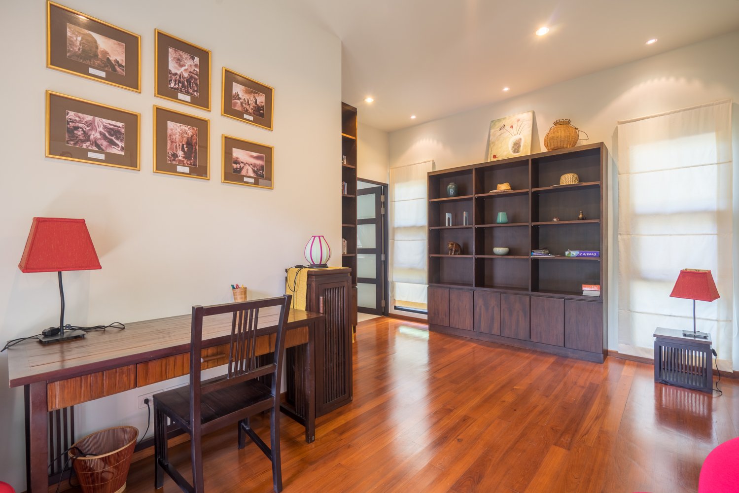 Property image - full photo 11