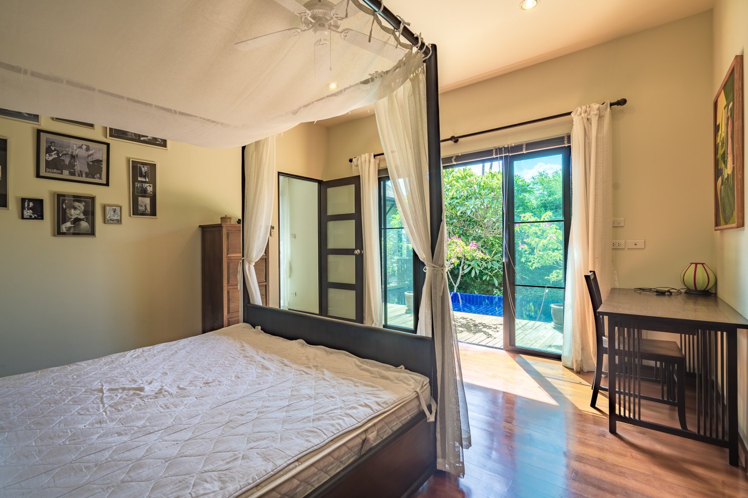 Property image - full photo 39