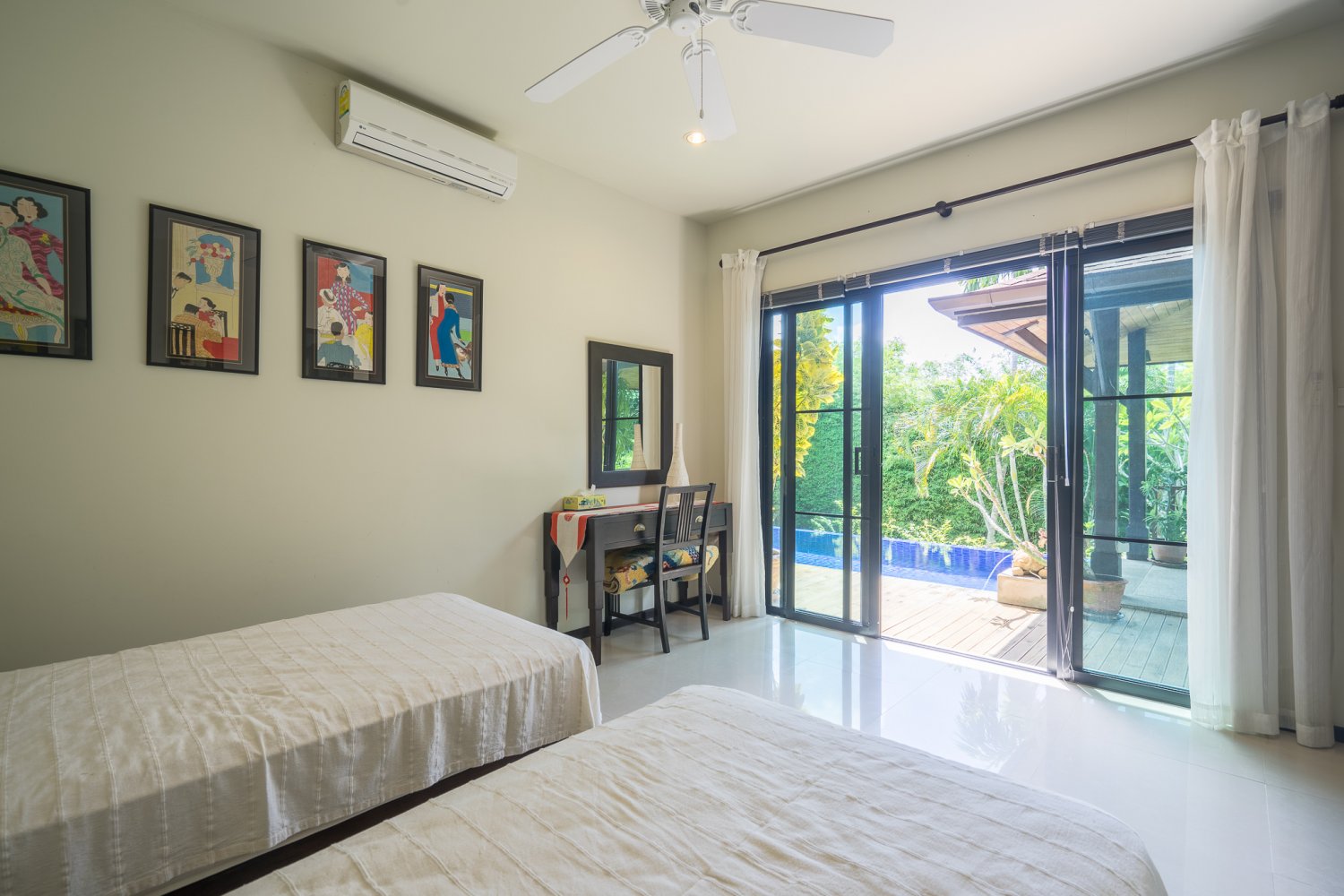 Property image - full photo 29